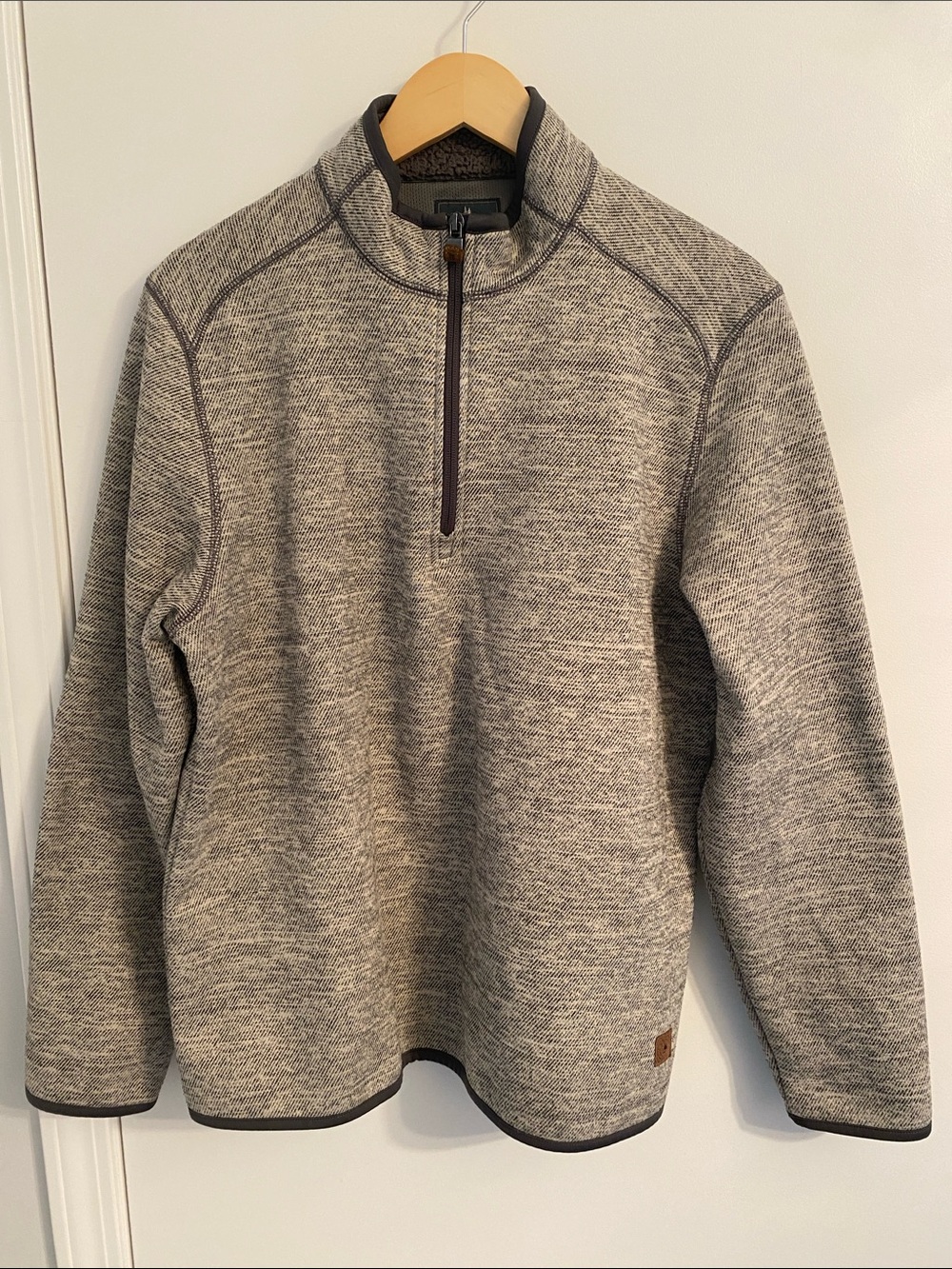 Men’s G.H. Bass & Co. Gray Heather Quarter-Zip Sweater Size Medium